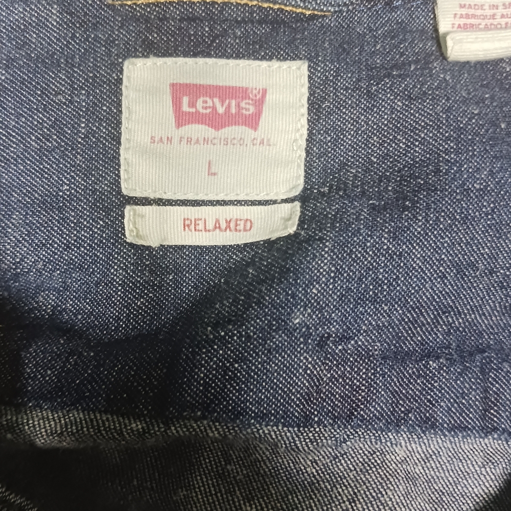LEVI'S Dark wash denim shirt long sleeve womens large Relaxed fit - Picture 8 of 8